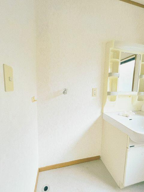 富士市中丸の中古一戸建|洗濯機水栓 