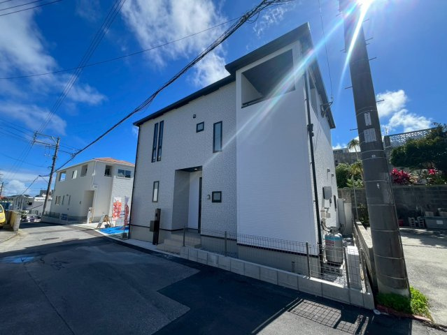 グラファーレ南城市玉城親慶原２棟の外観|外観もきれいです