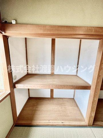 寝屋川市高柳一戸建の収納