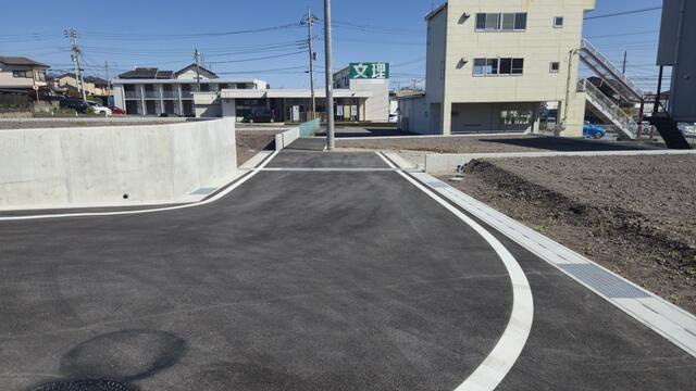 富士宮市小泉の売地|前面道路 