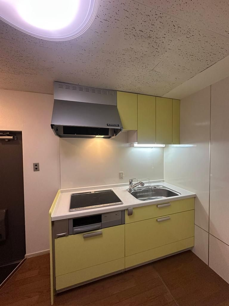 第２７宮庭マンション　テ１００のキッチン