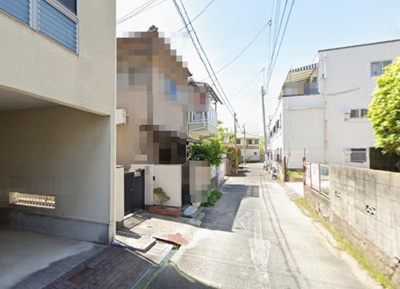 【外観】 | 西宮市甲子園町　中古戸建 | 浴室乾燥機付なので雨の日や花粉が強い日も安心。カビ対策にもなりますね。