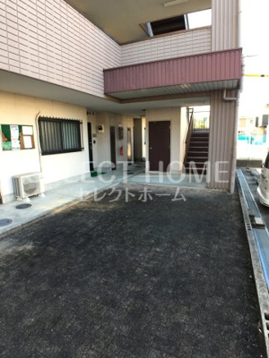 【エントランス】 | ＷＩＮＧ１号館 | 毎日通るエントランスはこのようになっています