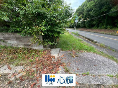 【前面道路含む現地写真】 | 山陽小野田市大字小野田 土地（倉庫付・現況渡し・計3筆）／約185坪（地目：宅地、雑種地） | 現地（2026年6月9日撮影）