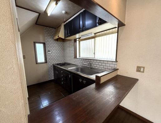 【中古】川越市小ケ谷中古住宅のキッチン
