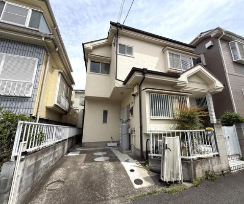 【中古】川越市小ケ谷中古住宅の駐車場|駐車場です