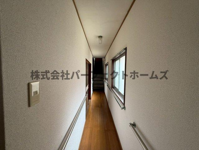 香里ヶ丘1丁目戸建　賃貸の内装|内装は落ち着いています