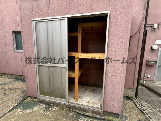 香里ヶ丘1丁目戸建　賃貸の収納|十分な収納スペースがあります