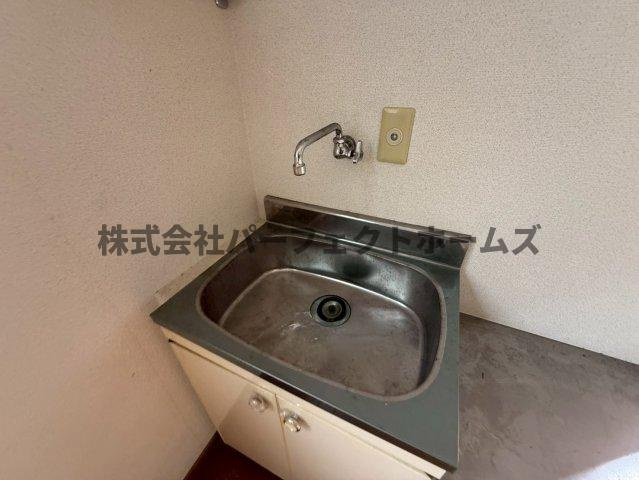 香里ヶ丘1丁目戸建　賃貸のキッチン|使いやすいキッチンです