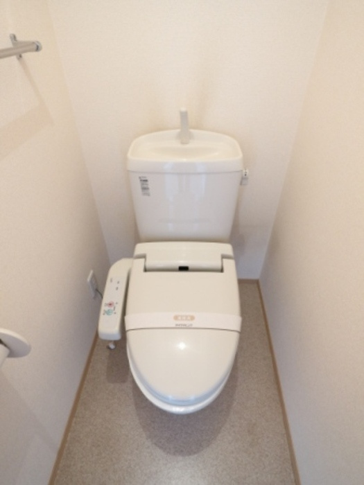 ブエナビスタのトイレ|ゆったりとした空間のトイレです