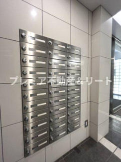 【その他共用部分】 | 集合郵便受けがあります
