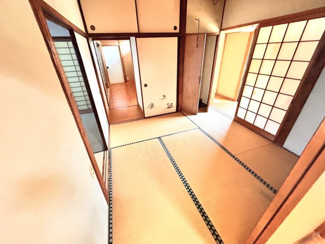 草木貸家の和室
