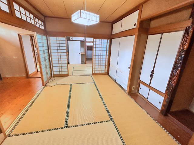 草木貸家の和室