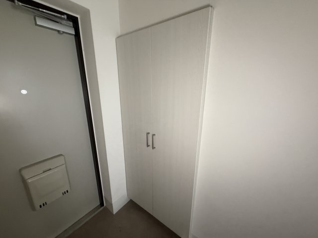 灘ロイヤルハイツの玄関