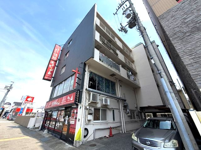 灘ロイヤルハイツの外観