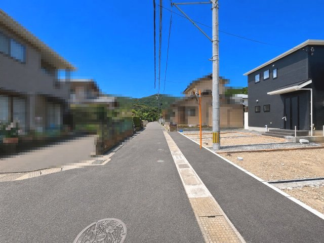 【その他】 | 那珂川市大字山田　2号棟（全2棟）【仲介手数料無料・0円】 | 現地写真。前面道路です。