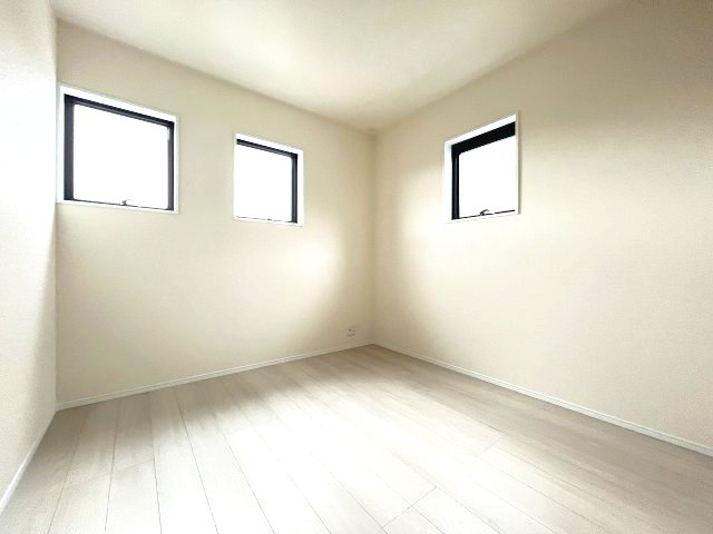 【子供部屋】 | 那珂川市大字山田　2号棟（全2棟）【仲介手数料無料・0円】 | 現地写真。