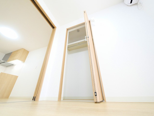 クレアール東岡町の収納