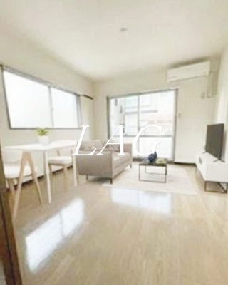 【居間・リビング】 | フォレストプラザ | 洋室のお部屋です。（モデルルームです。）