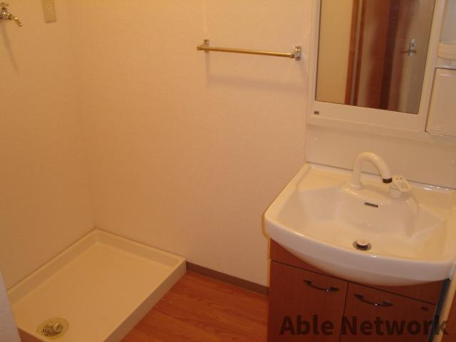 クリアーメゾンB・Ｓの洗面所|シャワー付洗面台