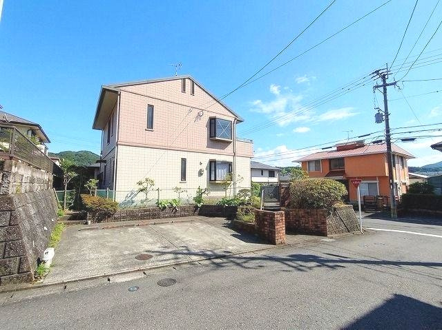 【駐車場】 | 宗像市自由ヶ丘南2丁目戸建 | 駐車2台可能