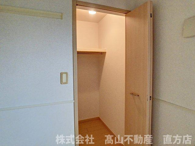 北九州市八幡西区木屋瀬２丁目のアパートの収納