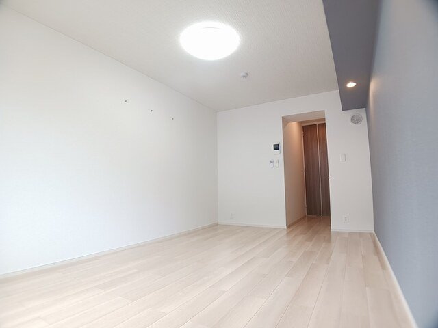 ヒカルサ京都山科大宅の内装