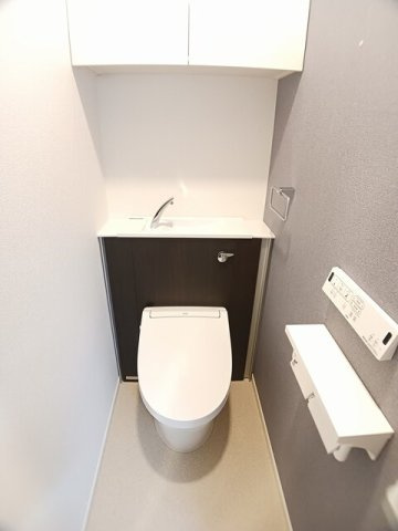 ヒカルサ京都山科大宅のトイレ