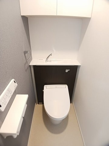 ヒカルサ京都山科大宅のトイレ