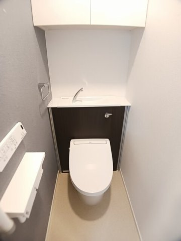 ヒカルサ京都山科大宅のトイレ