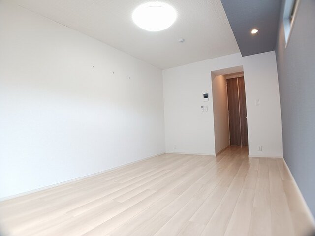 ヒカルサ京都山科大宅の内装