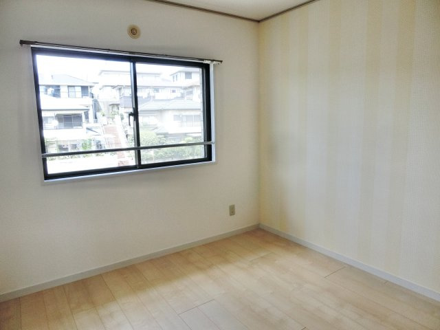 PLENDY東船橋の洋室
