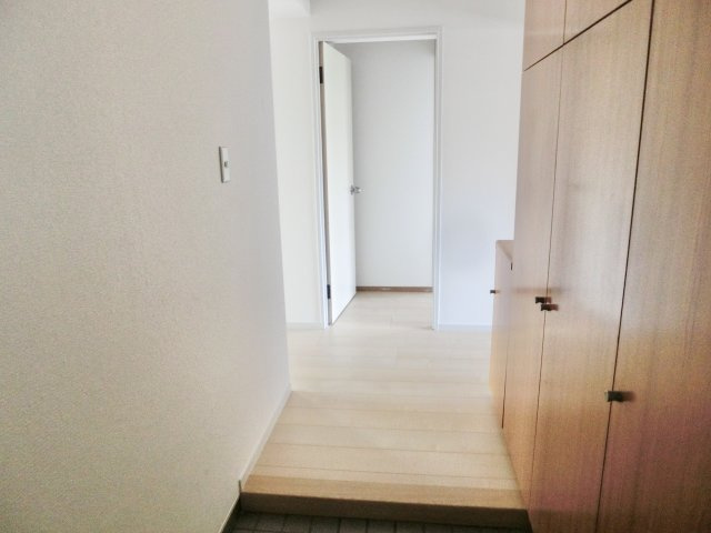 PLENDY東船橋の玄関