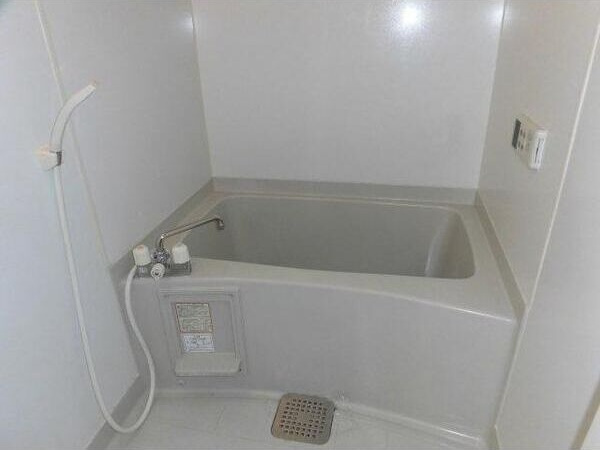 クレセントの浴室|ゆったり過ごせるお風呂です