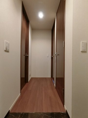 ザ・パークハウス新宿タワーのその他|廊下