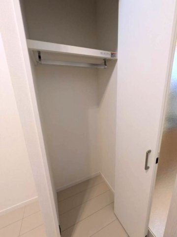 葛飾区東四つ木２丁目のアパートの収納