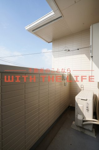 ルミエール21【キャッシュバック対象】のバルコニー|暖かな日差しのふりそそぐバルコニー