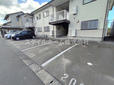 【駐車場】 | ストーク南牛川