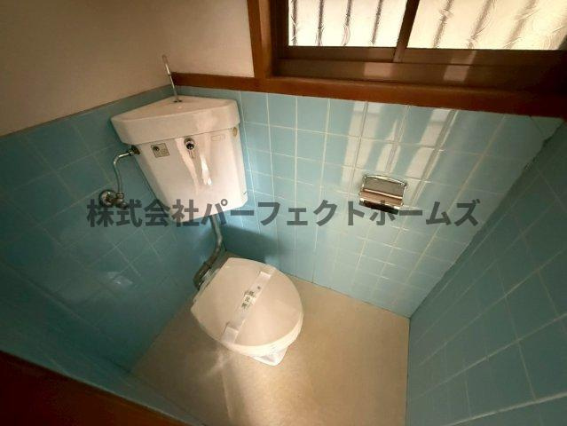 甲斐田東町戸建　賃貸のトイレ|清潔感のあるトイレです