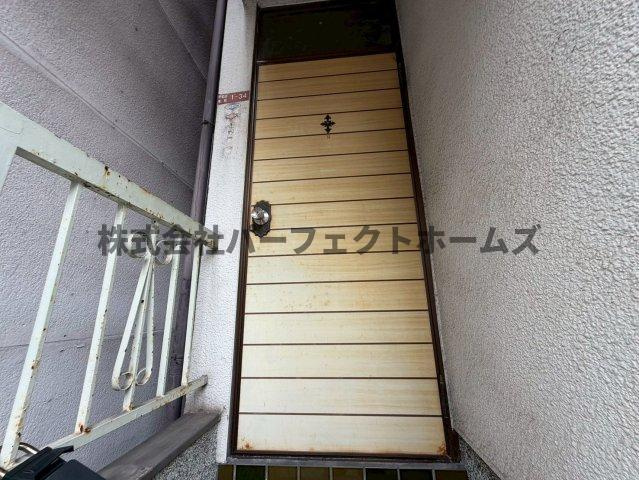 甲斐田東町戸建　賃貸の玄関|シンプルで使いやすい玄関です