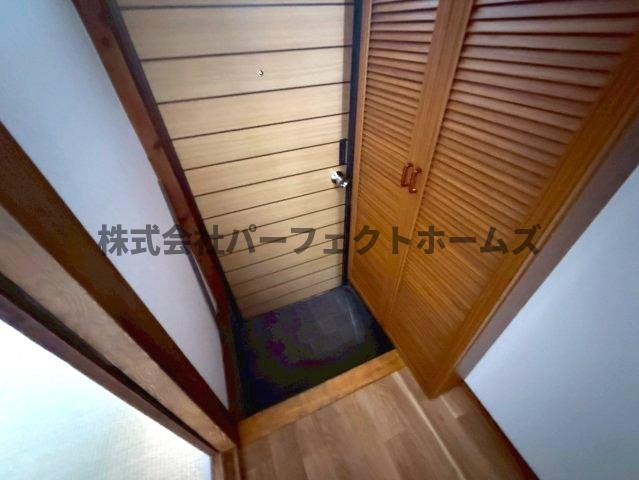甲斐田東町戸建　賃貸の玄関|きれいな玄関です