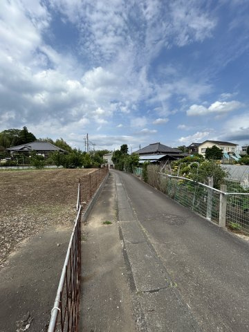 馴馬町土地の前面道路含む現地写真|前面道路含む現地土地写真