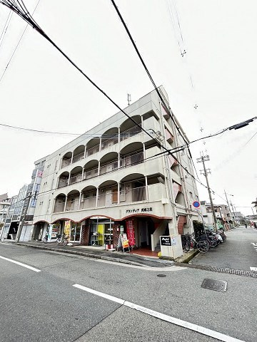 グランディア武庫之荘の外観