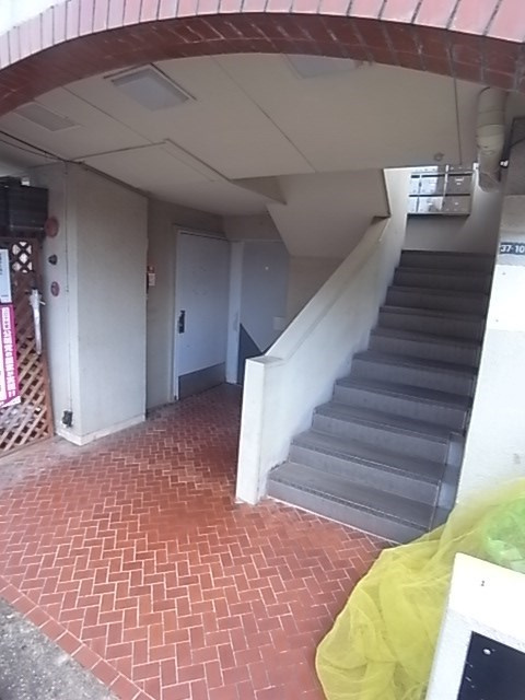 グランディア武庫之荘のロビー