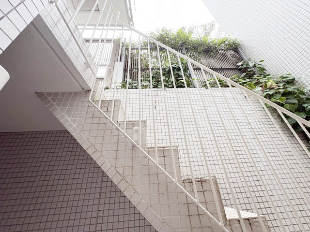【展望】 | LAYERS　HOUSE　杉並善福寺川公園 | テラスからの景色です。　～即日のご見学可能～　お問合せはお気軽にどうぞ。