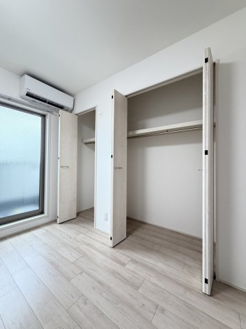 フジパレスエンⅢ号館の収納