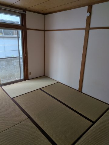 グリーンコーポ市川の和室|和室６帖その２