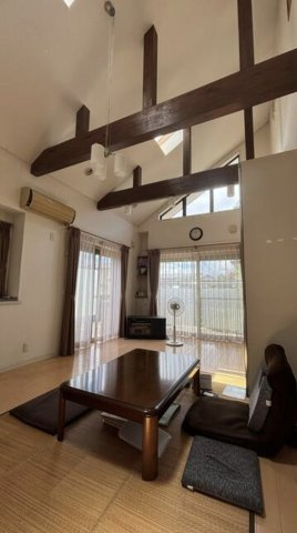 【居間・リビング】 | 上里町七本木　中古戸建