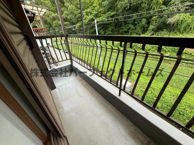 尊延寺6丁目戸建　賃貸のバルコニー|陽当たり良好なバルコニーです