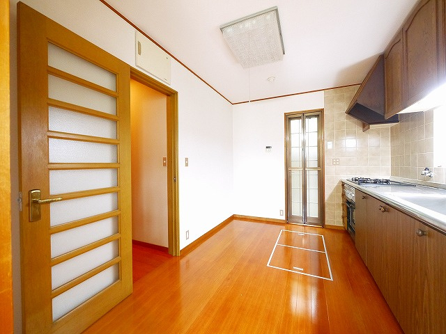 六条西２丁目戸建のキッチン